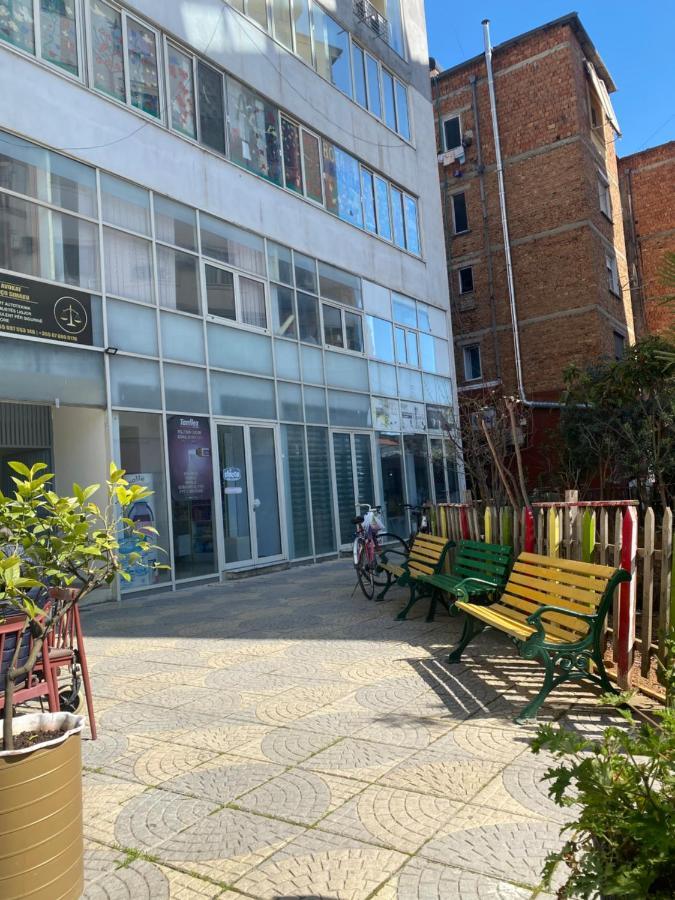 Tirana New Bazaar-Apartment 1 Exterior foto